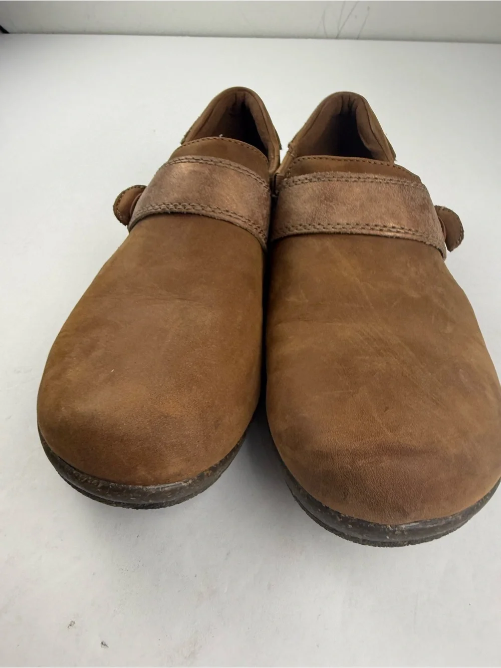 Clarks Collection Womens 9.5 Roseville Dot Loafer Tan Beige Leather Slip On